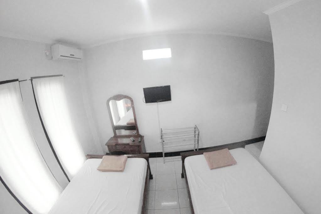 Hotel Warta Dua Dempassar Exterior foto