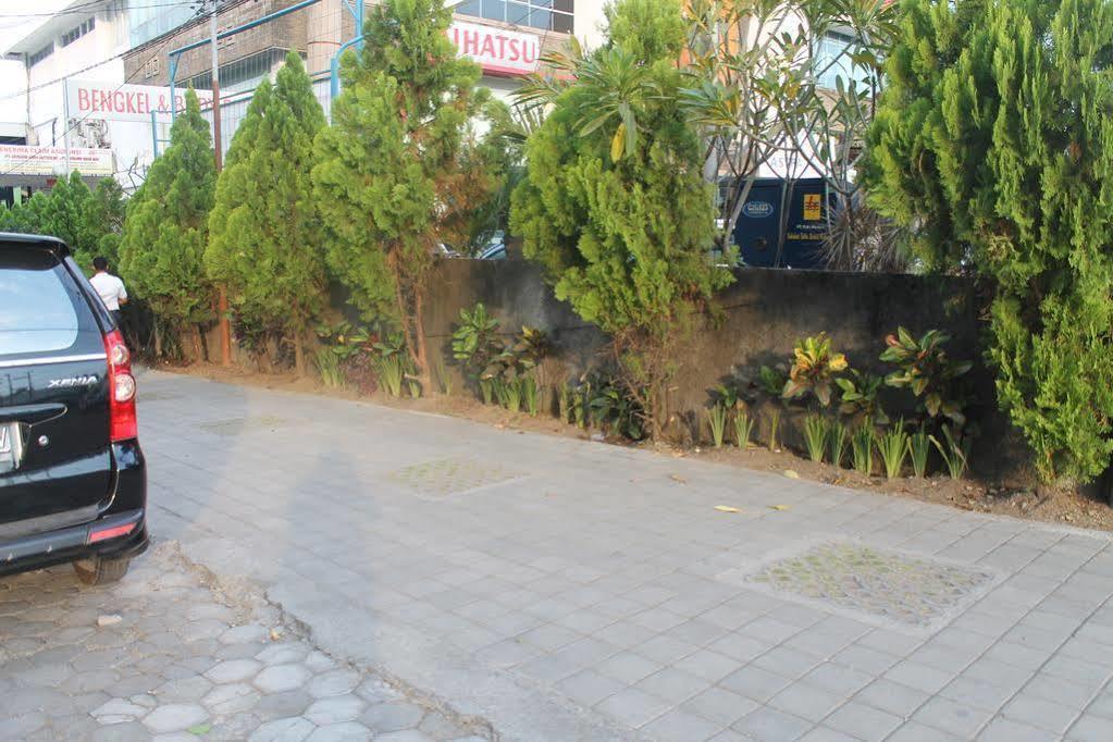 Hotel Warta Dua Dempassar Exterior foto