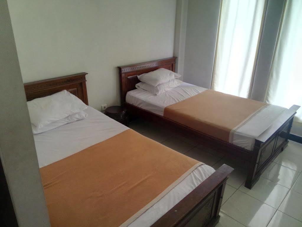 Hotel Warta Dua Dempassar Exterior foto